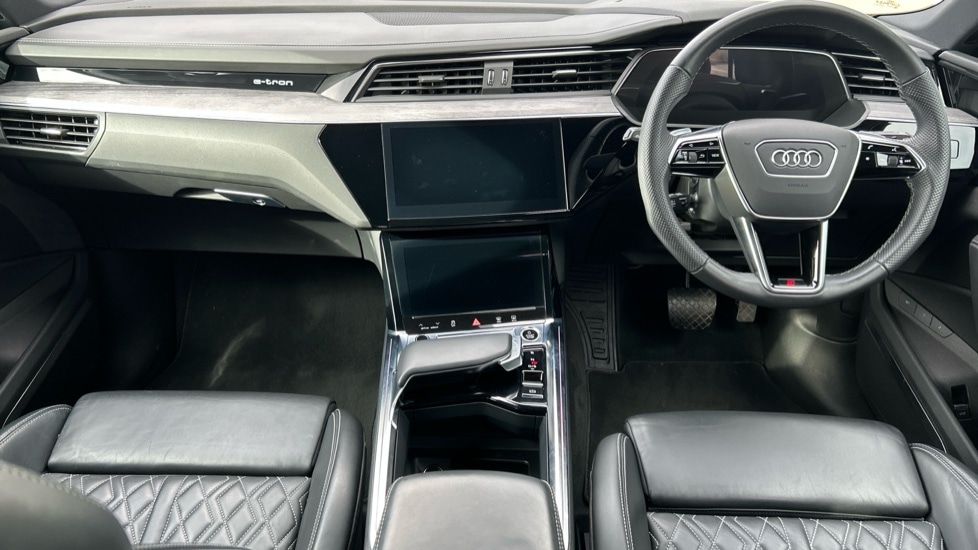 Used Audi e-tron 2021 for sale - 76731442: Photo 12