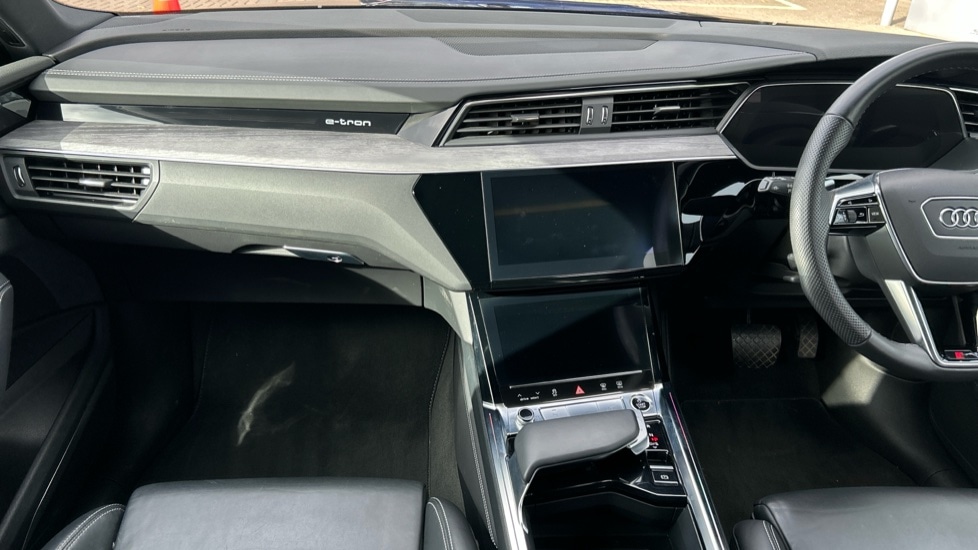 Used Audi e-tron 2021 for sale - 76731442: Photo 13