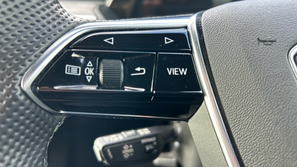 Used Audi e-tron 2021 for sale - 76731442: Photo 24