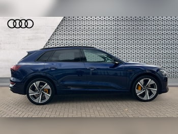 Used Audi e-tron 2021 for sale - 76731442: Photo