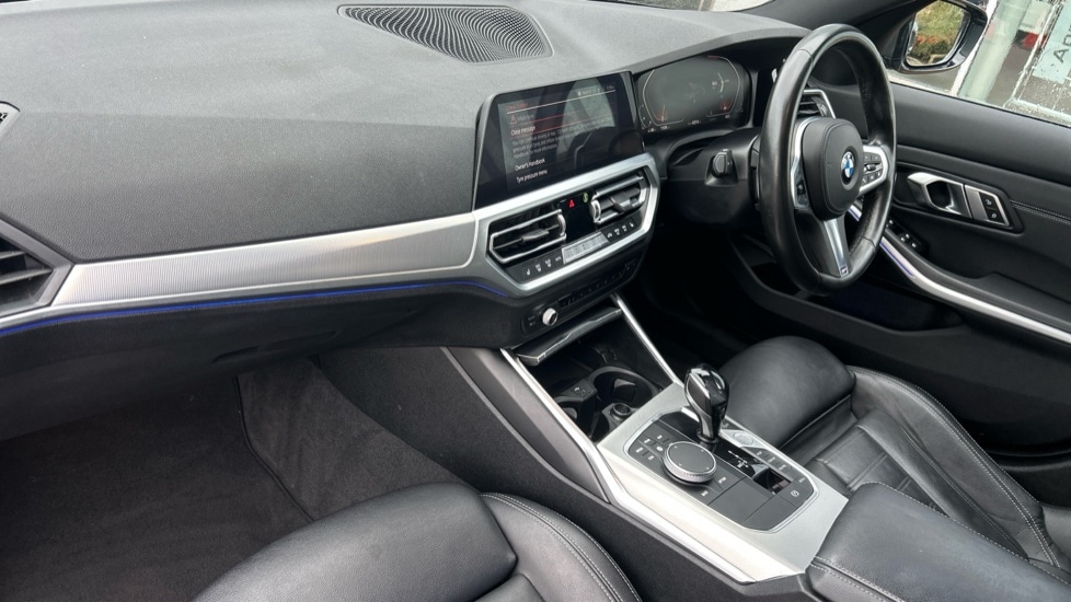 Used BMW 3 Series 2020 for sale - 76684230: Photo 10