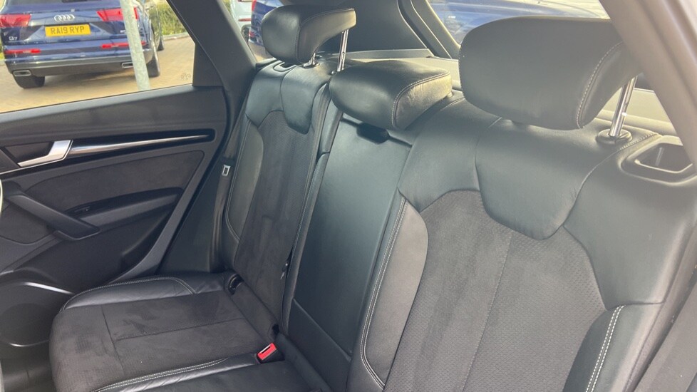 Used Audi Q5 2018 for sale - 76563860: Photo 15