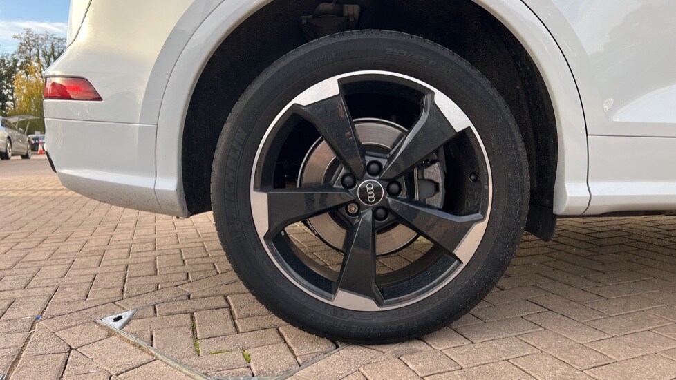 Used Audi Q5 2018 for sale - 76563860: Photo 23