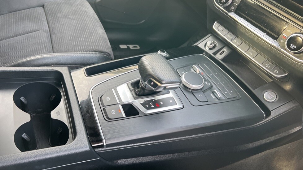 Used Audi Q5 2018 for sale - 76563860: Photo 28