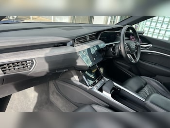 Used Audi e-tron 2021 for sale - 76350831: Photo