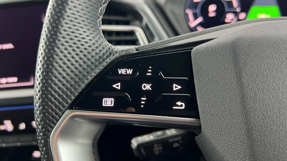 Used Audi Q4 e-tron 2024 for sale - 76731433: Photo 28