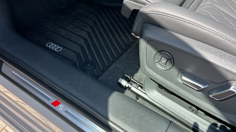 Used Audi A6 2025 for sale - 75569608: Photo 40