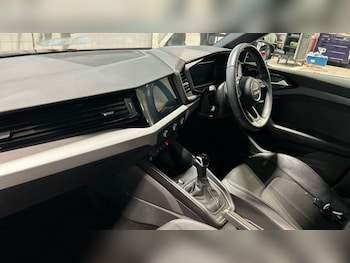Used Audi A1 2021 for sale - 76022021: Photo 2