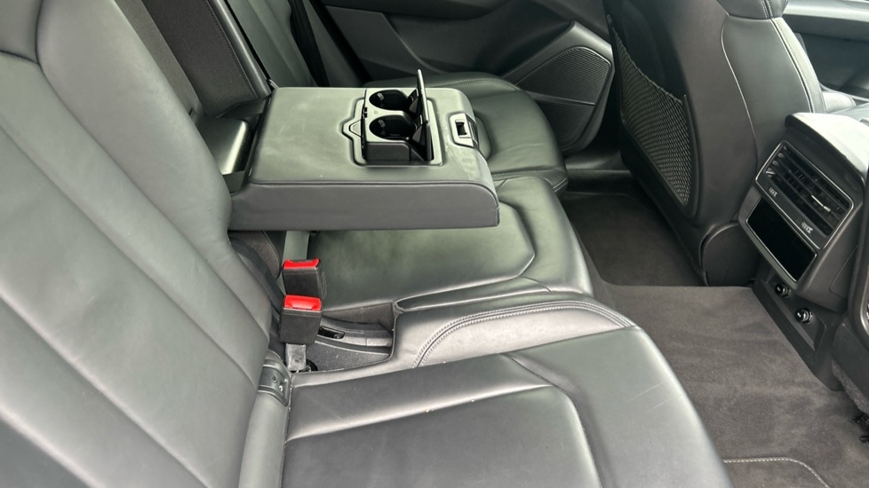 Used Audi Q8 2022 for sale - 76717228: Photo 45