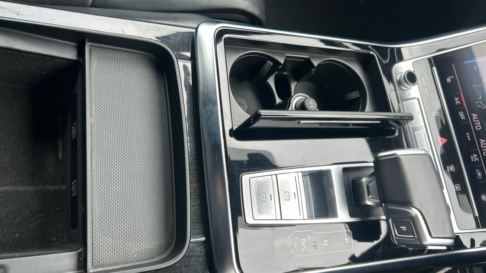 Used Audi Q8 2022 for sale - 76717228: Photo 49