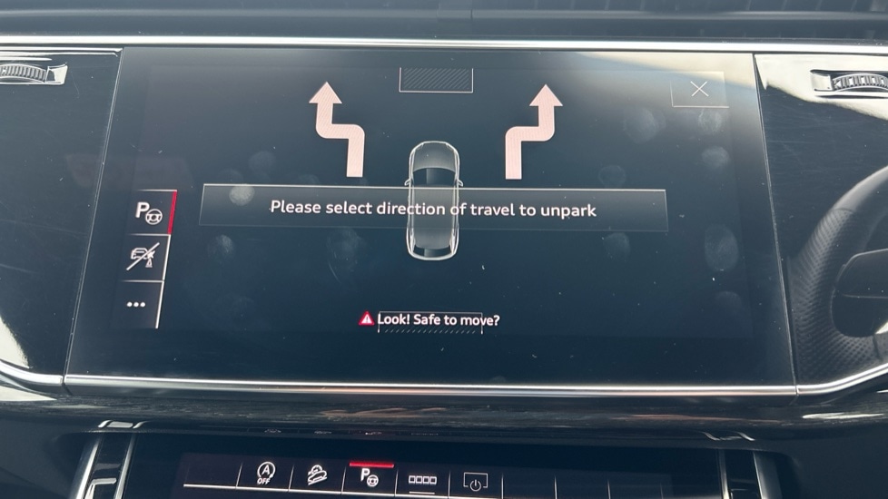 Used Audi Q8 2022 for sale - 76717228: Photo 59