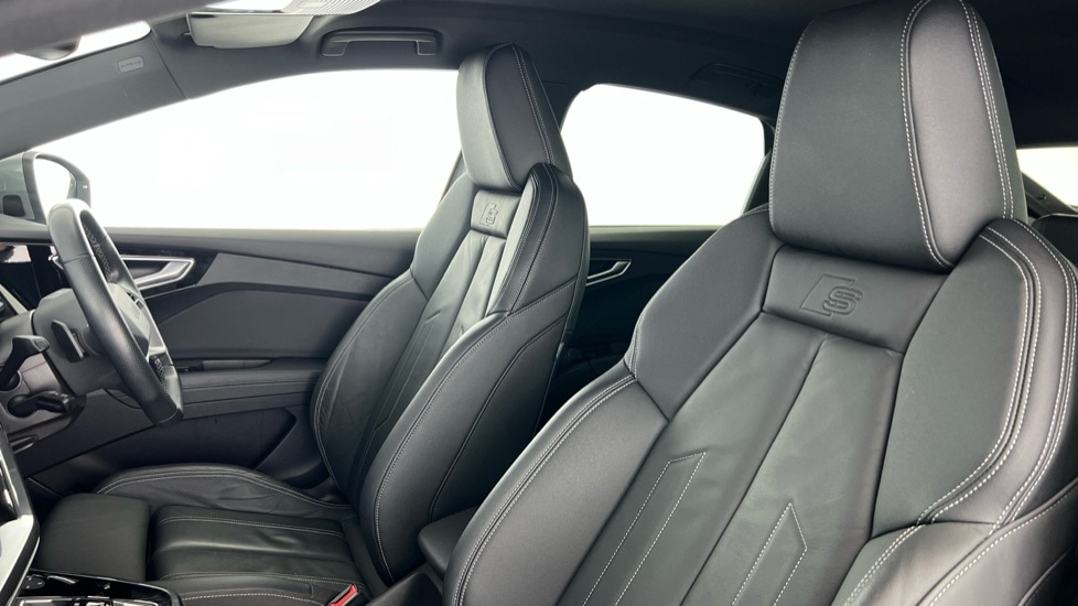 Used Audi Q4 e-tron 2021 for sale - 76487489: Photo 17