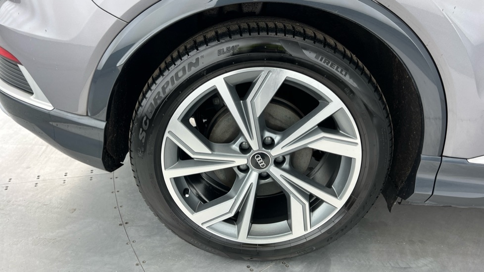 Used Audi Q4 e-tron 2021 for sale - 76487489: Photo 23