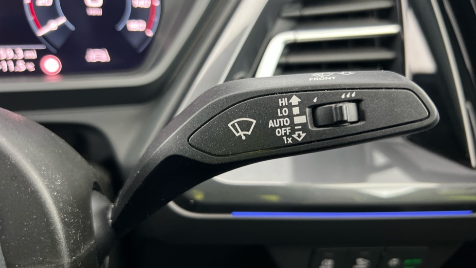 Used Audi Q4 e-tron 2021 for sale - 76487489: Photo 32