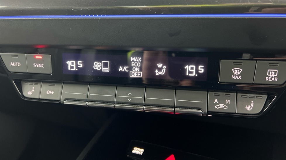 Used Audi Q4 e-tron 2021 for sale - 76487489: Photo 49