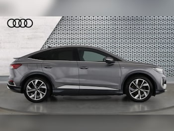 Used Audi Q4 e-tron 2021 for sale - 76487489: Photo