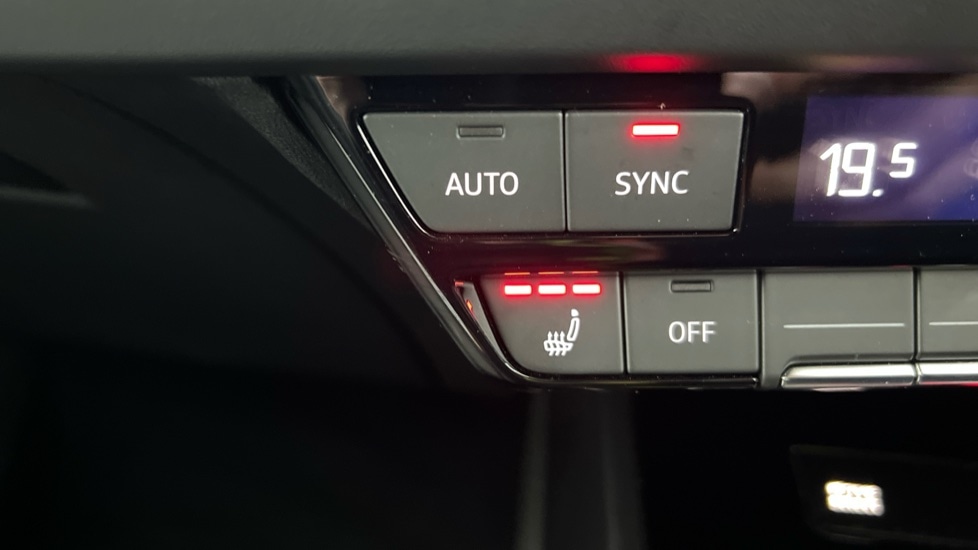 Used Audi Q4 e-tron 2021 for sale - 76487489: Photo 50