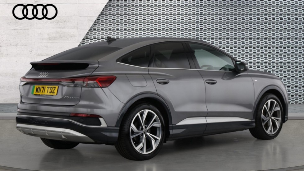 Used Audi Q4 e-tron 2021 for sale - 76487489: Photo 8