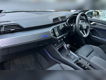 Used Audi Q3 2025 for sale - 76738056: Photo