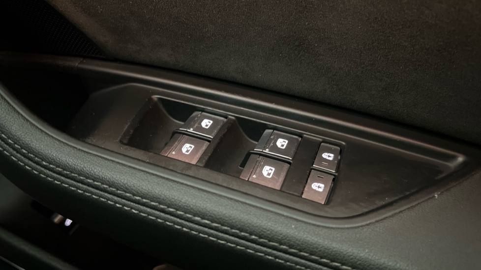 Used Audi e-tron 2021 for sale - 76731471: Photo 27