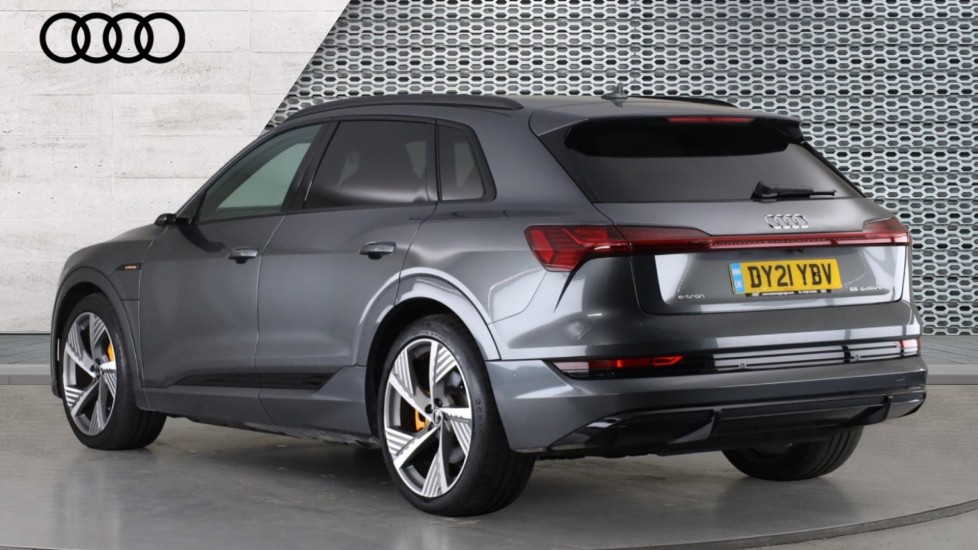 Used Audi e-tron 2021 for sale - 76731471: Photo 3