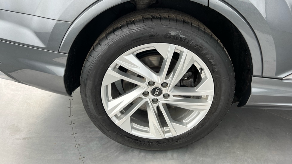 Used Audi Q7 2021 for sale - 76868625: Photo 23