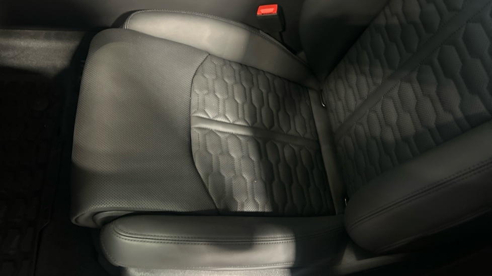 Used Audi RS Q8 2025 for sale - 76788339: Photo 29