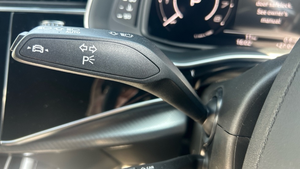 Used Audi RS Q8 2025 for sale - 76788339: Photo 30