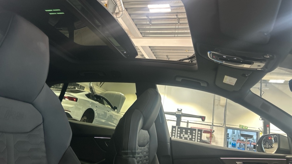 Used Audi RS Q8 2025 for sale - 76788339: Photo 35