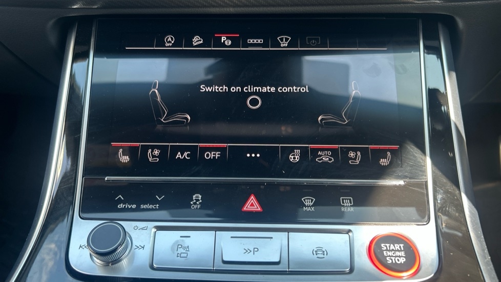 Used Audi RS Q8 2025 for sale - 76788339: Photo 57