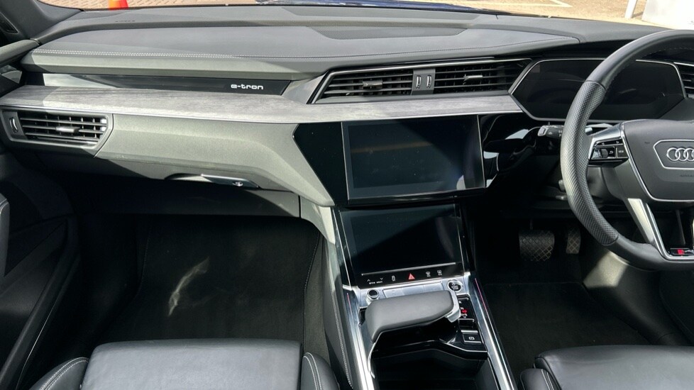 Used Audi e-tron 2021 for sale - 76458900: Photo 13
