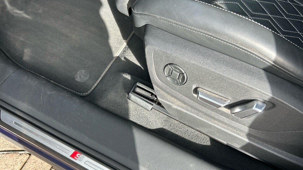 Used Audi e-tron 2021 for sale - 76458900: Photo 41