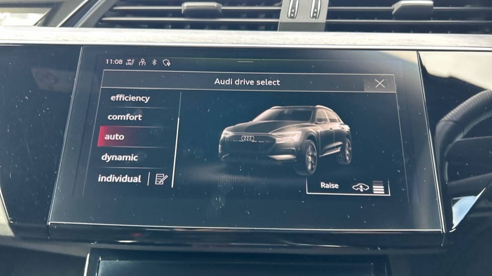 Used Audi e-tron 2021 for sale - 76458900: Photo 54