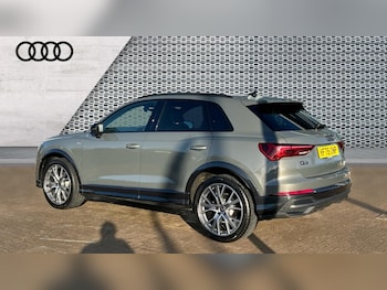 Used Audi Q3 2025 for sale - 76894810: Photo