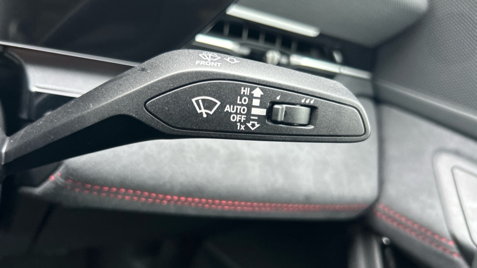 Used Audi Q6 e-tron 2025 for sale - 76415100: Photo 31