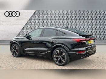 Used Audi Q6 e-tron 2025 for sale - 76415100: Photo