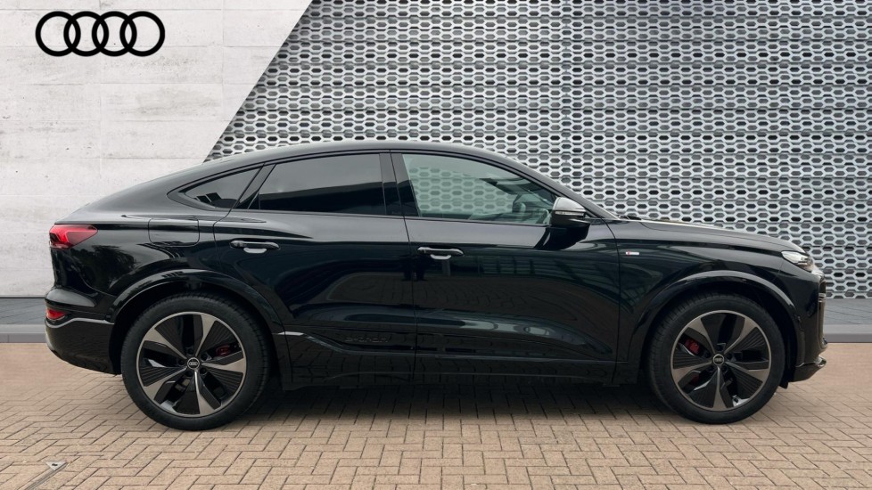 Used Audi Q6 e-tron 2025 for sale - 76415100: Photo 4