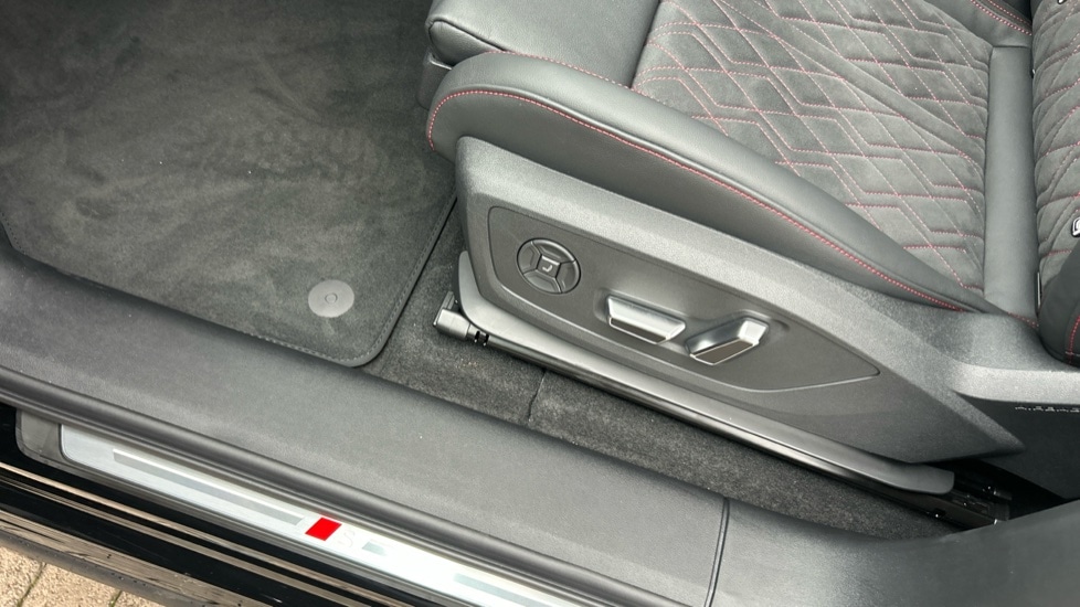 Used Audi Q6 e-tron 2025 for sale - 76415100: Photo 41