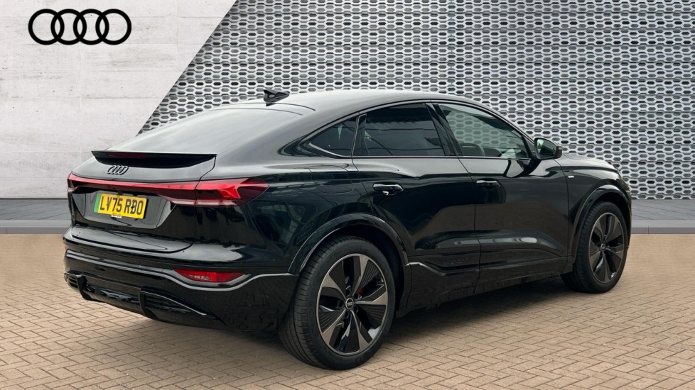 Used Audi Q6 e-tron 2025 for sale - 76415100: Photo 8