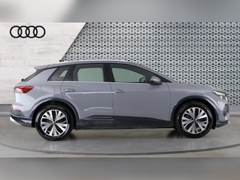 Used Audi Q4 e-tron 2022 for sale - 76229308: Photo