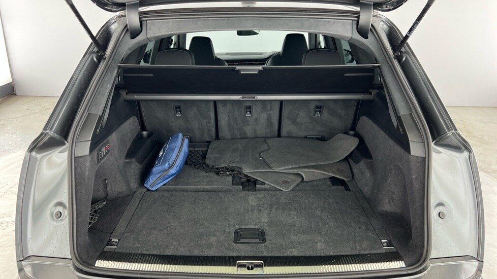 Used Audi Q7 2024 for sale - 76803998: Photo 18