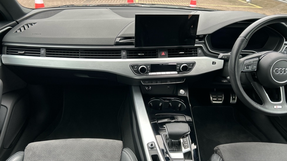 Used Audi A4 2019 for sale - 76966577: Photo 13