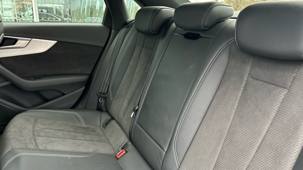 Used Audi A4 2019 for sale - 76966577: Photo 15