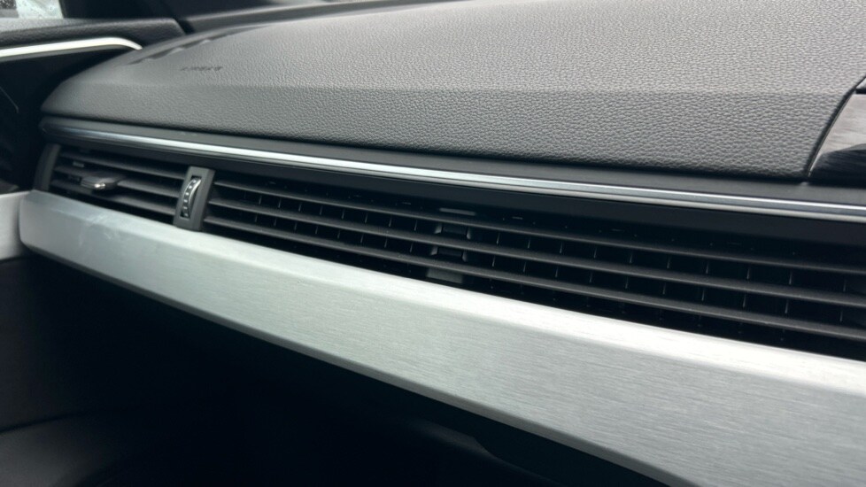 Used Audi A4 2019 for sale - 76966577: Photo 16