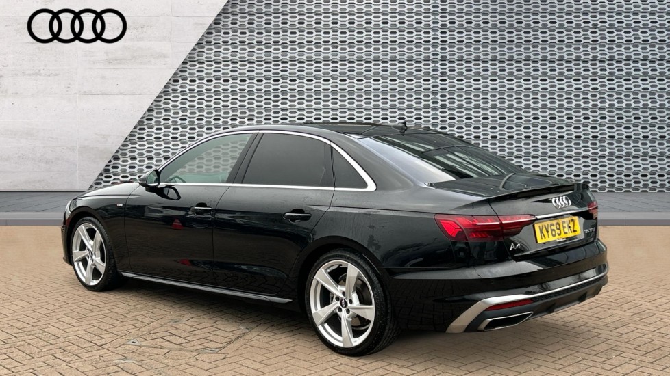 Used Audi A4 2019 for sale - 76966577: Photo 3