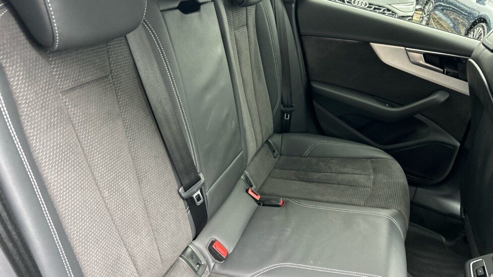 Used Audi A4 2019 for sale - 76966577: Photo 44