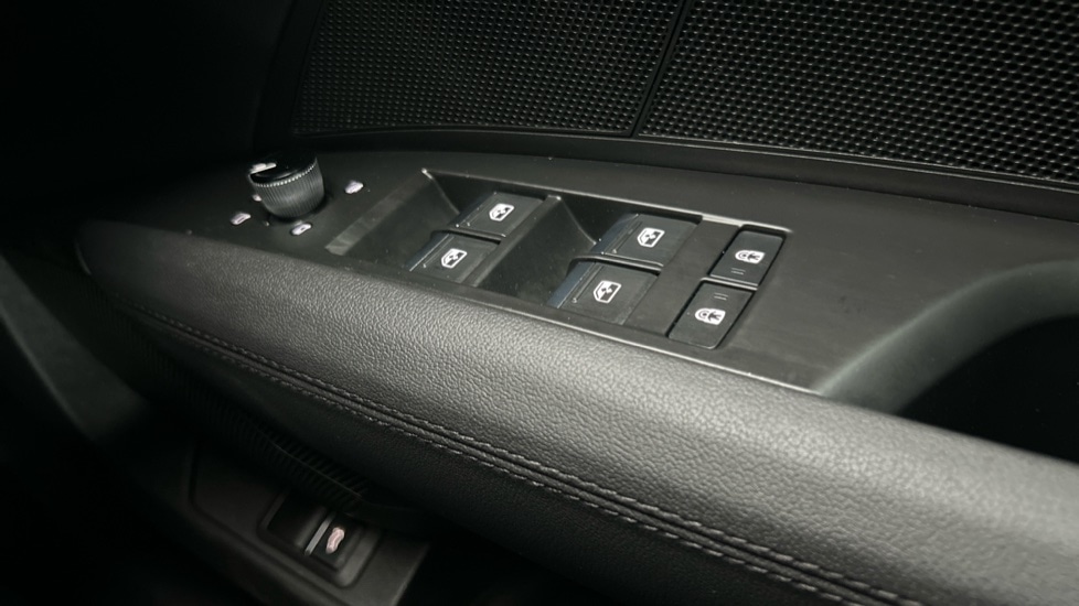 Used Audi e-tron GT 2022 for sale - 76563755: Photo 28