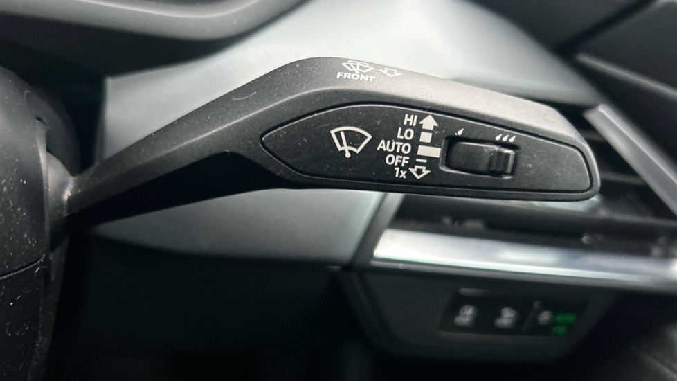 Used Audi e-tron GT 2022 for sale - 76563755: Photo 31