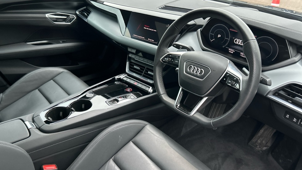 Used Audi e-tron GT 2022 for sale - 76563755: Photo 6