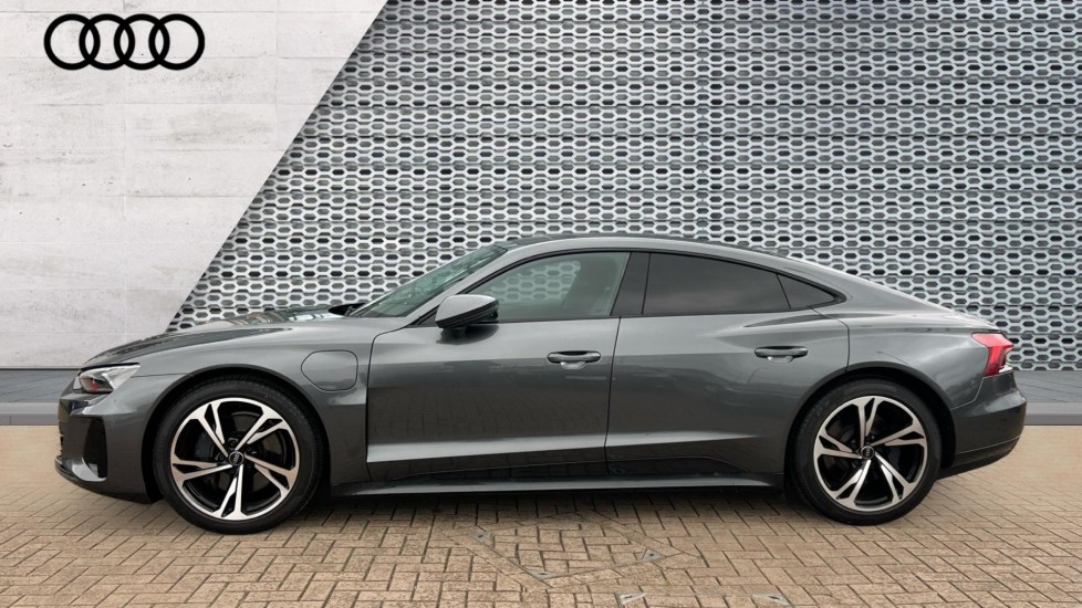 Used Audi e-tron GT 2022 for sale - 76563755: Photo 9